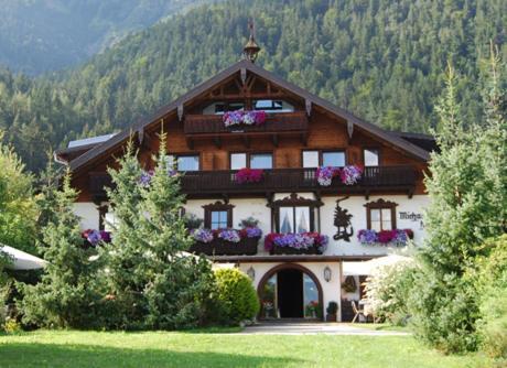 Alpenhotel Speckbacher Hof Gnadenwald Exterior photo